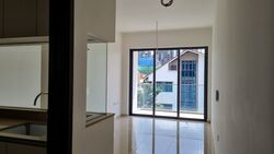 The Gazania (D19), Condominium #529419401